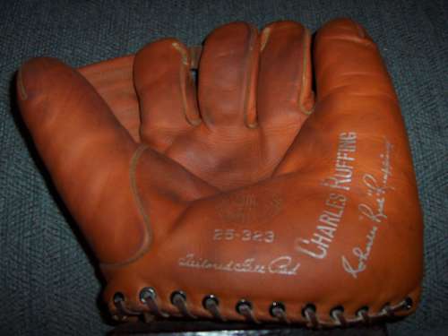 Charles Red Ruffing Gambles 25-323 Front